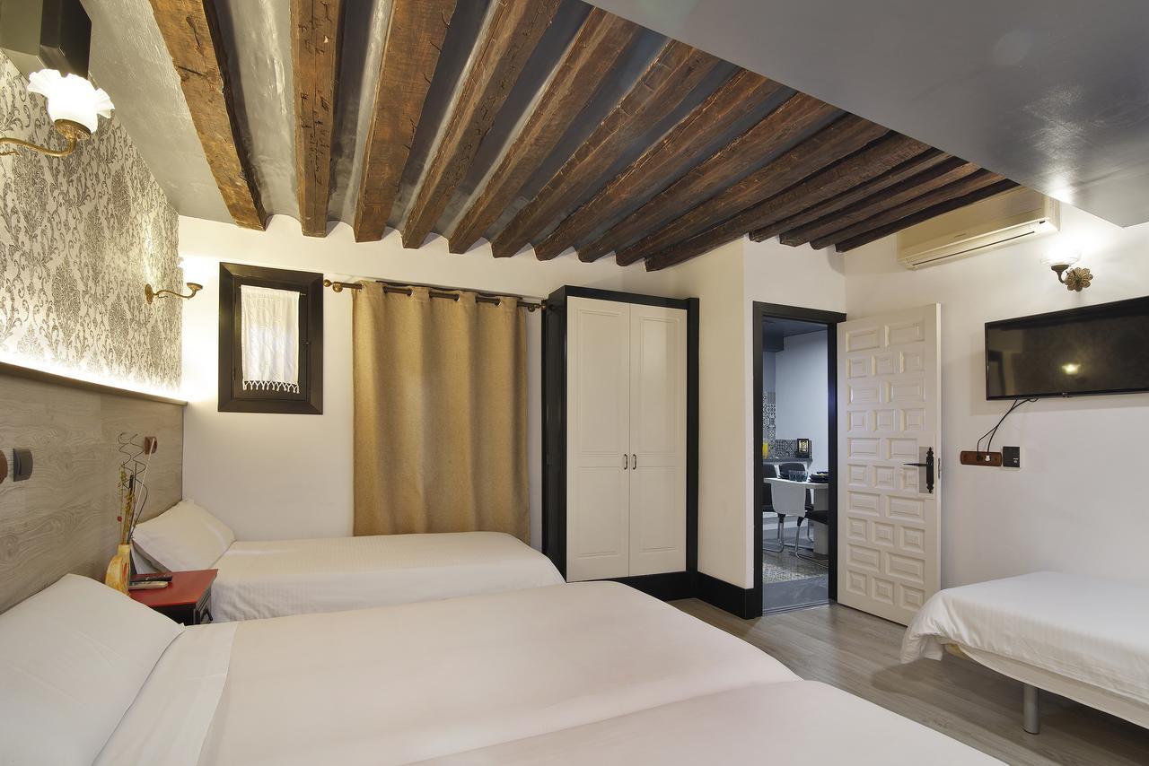 Apartamentos El Tiempo Madrid Exterior photo